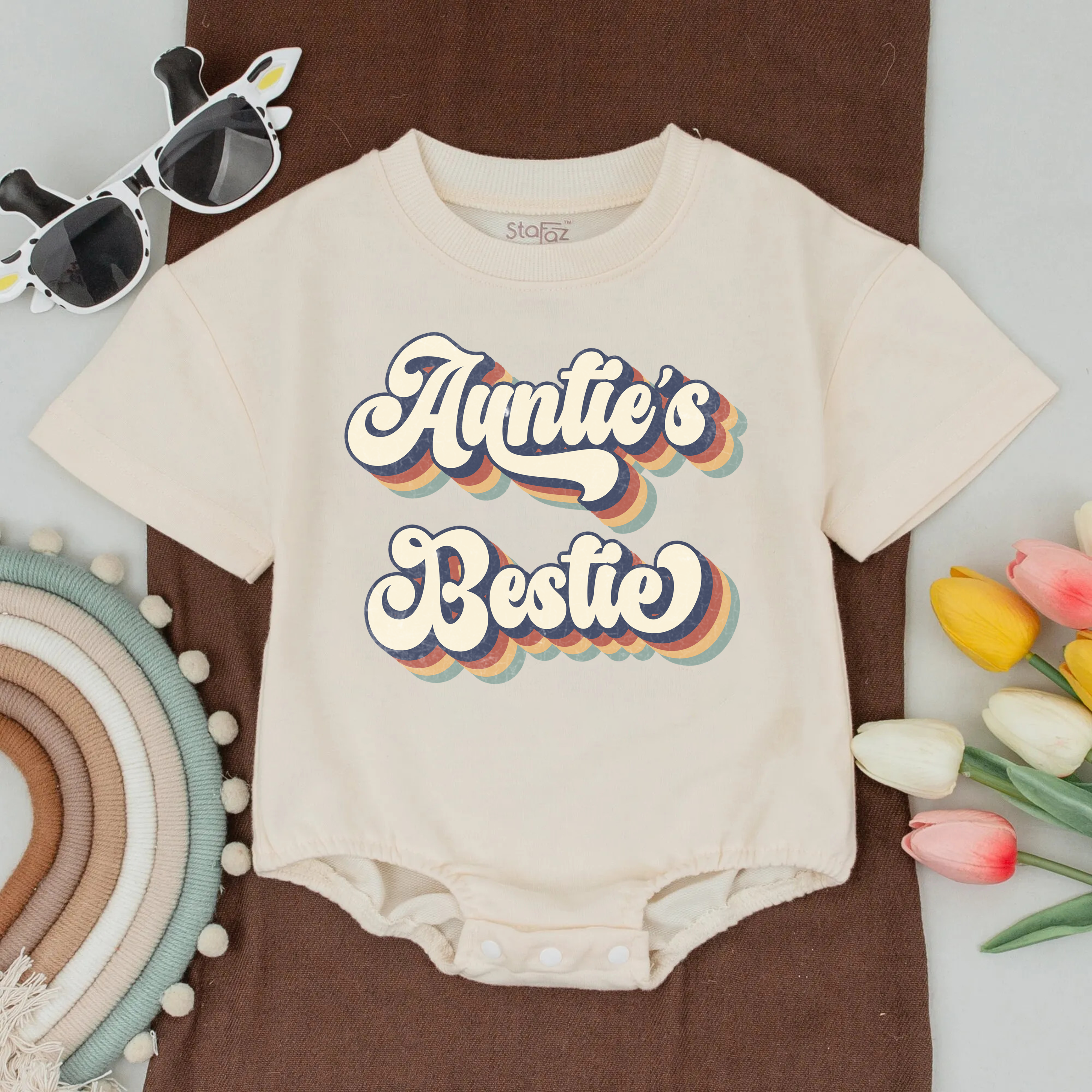 Vintage Auntie And Bestie T-Shirt: Personalized Matching Family Gift!