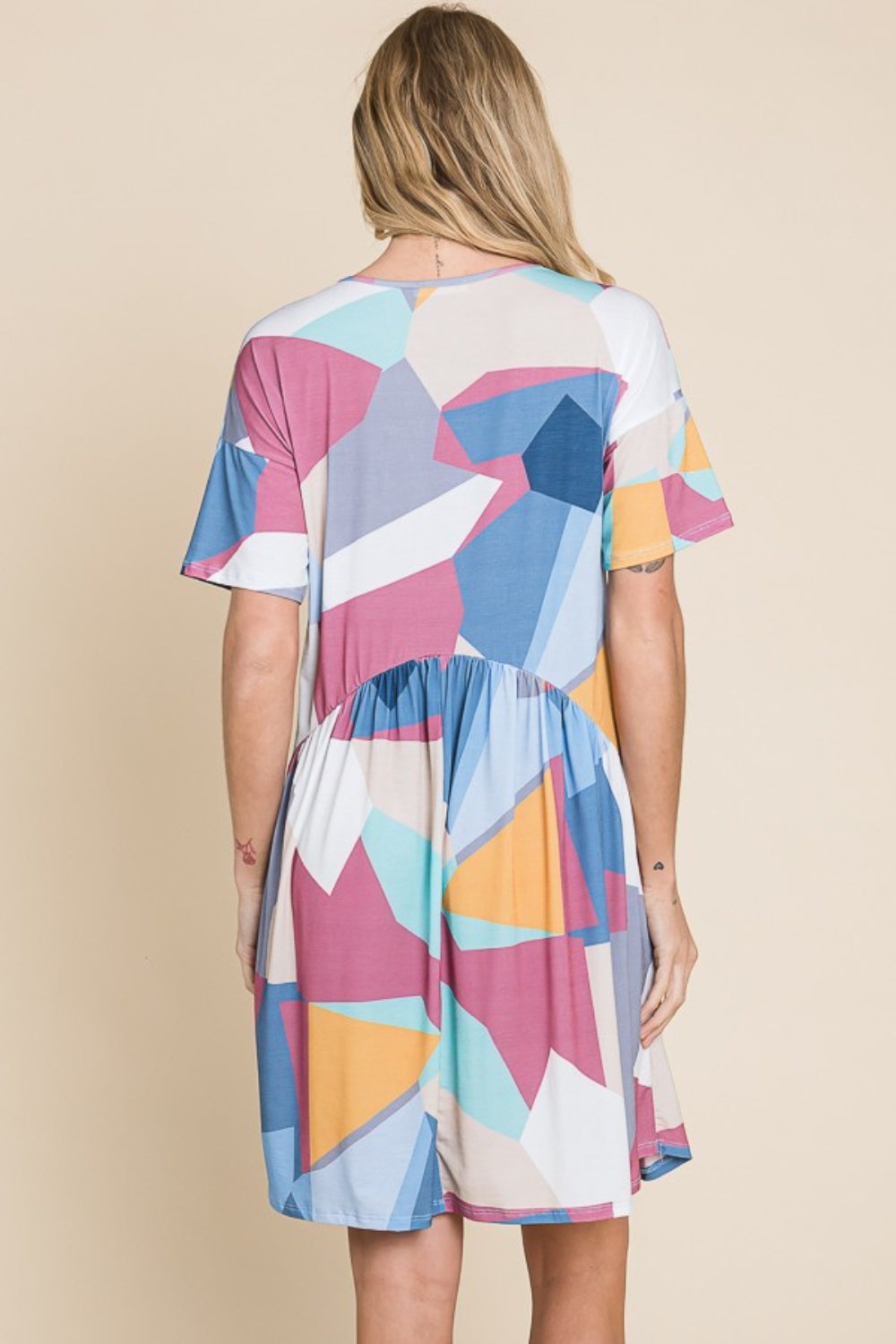 Graduation Color Block Dress with Ruched Short Sleeves - Perfect for Commencement & Grad Celebrations