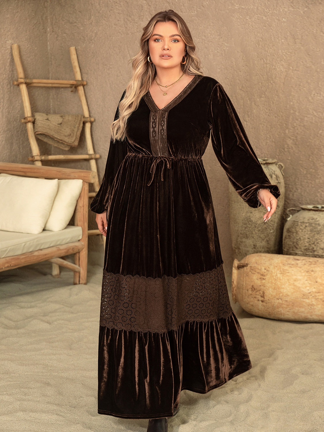 Elegant Plus Size V-Neck Maxi Dress with Balloon Sleeves for Women Over 50 - Perfect for Summer Beach Wedding Guest Attire
