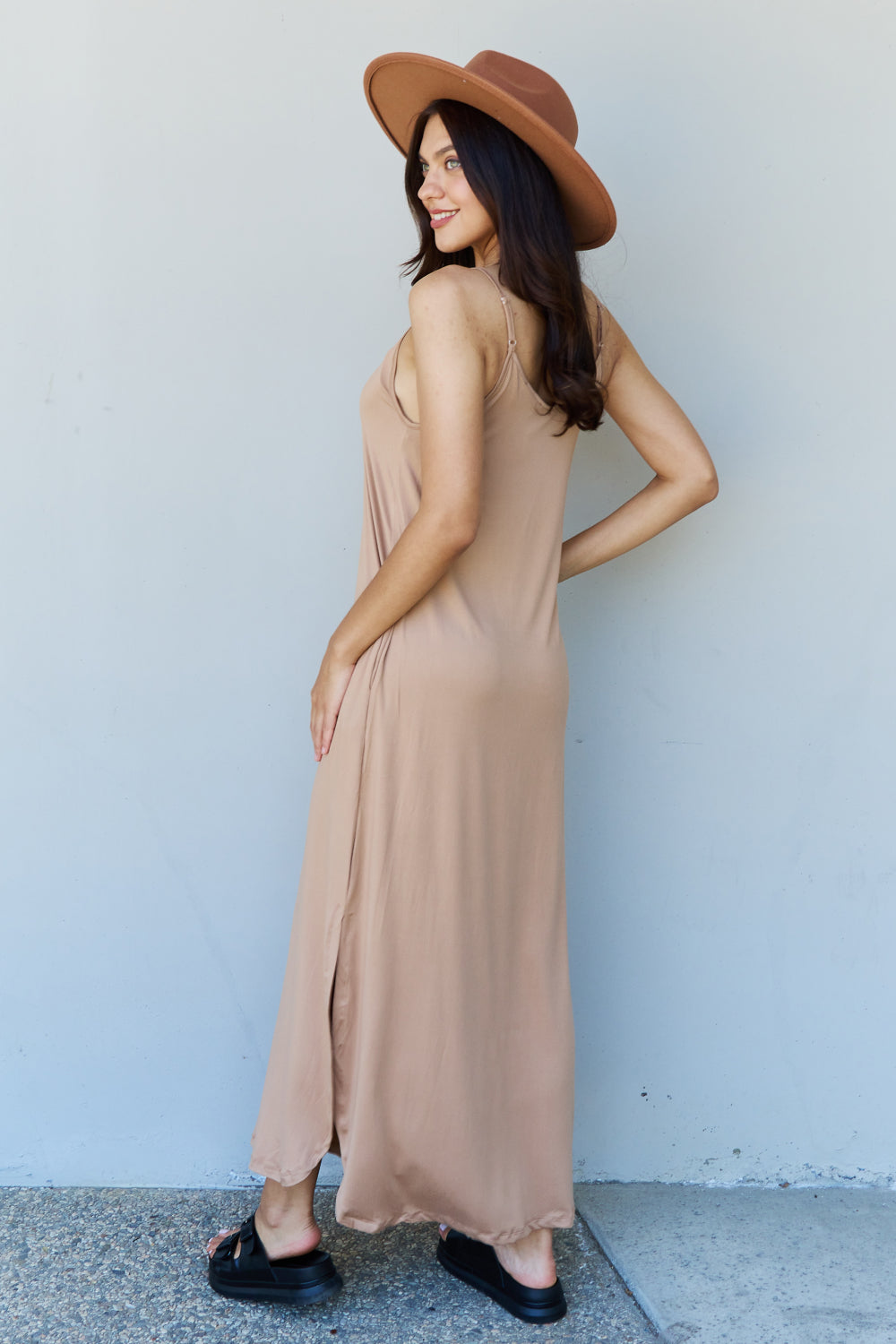 Elegant Camel Maxi Dress with Side Slit - Perfect for Beach Wedding Guests