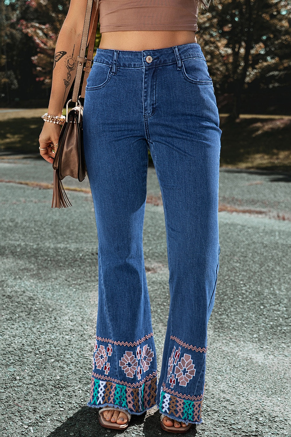 Stylish Embroidered Bootcut Jeans for Women - Elevate Your Denim Wardrobe!