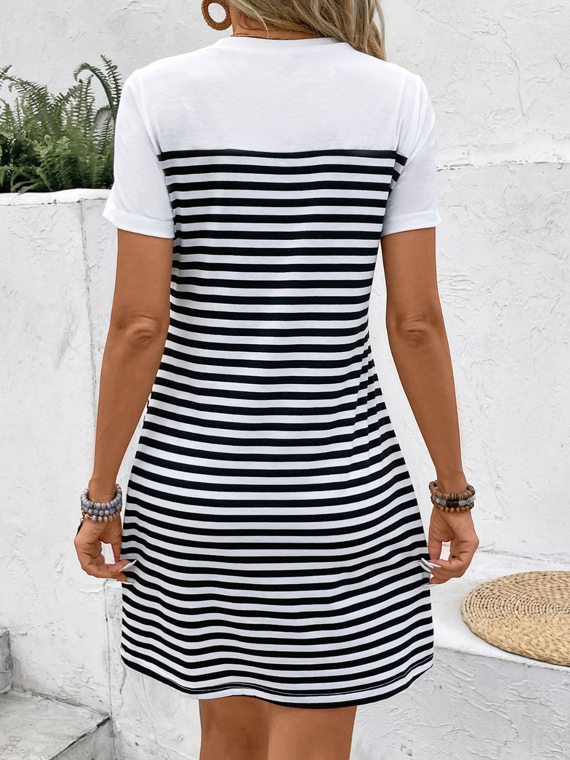Beach Wedding Guest Attire: Striped Round Neck Short Sleeve Mini Dress for Women