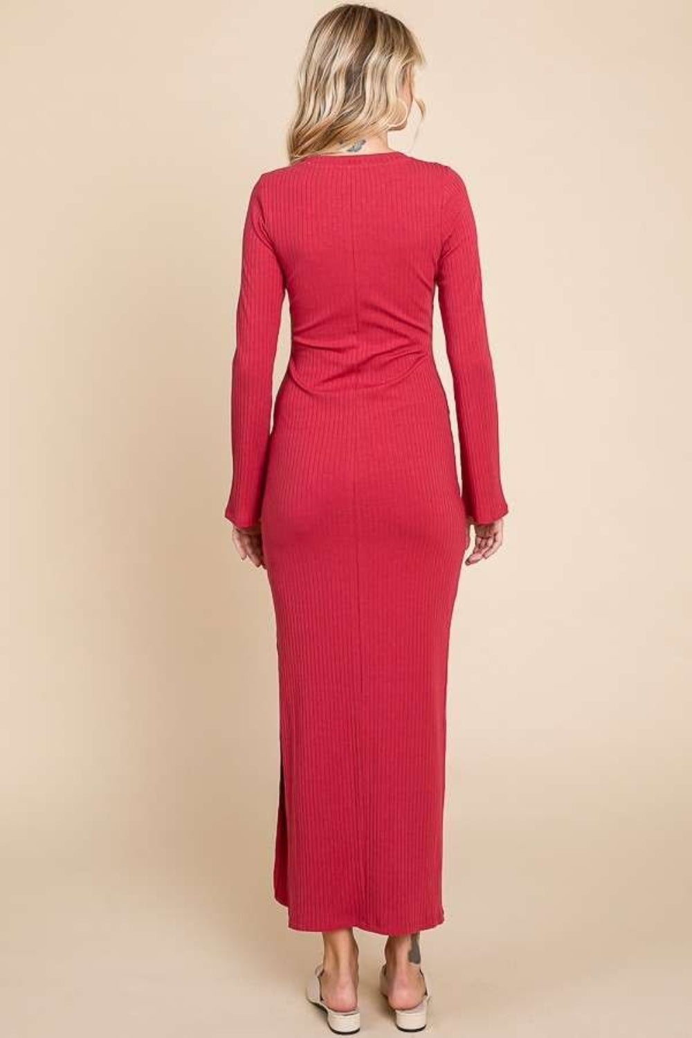 Elegant Full-Length Round Neck Bell-Sleeve Bodycon Maxi Dress for Beach Wedding Guests