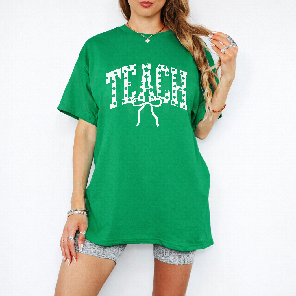 Lucky Teacher Style: Gildan 5000 St. Patrick’s Day Shamrock Tee