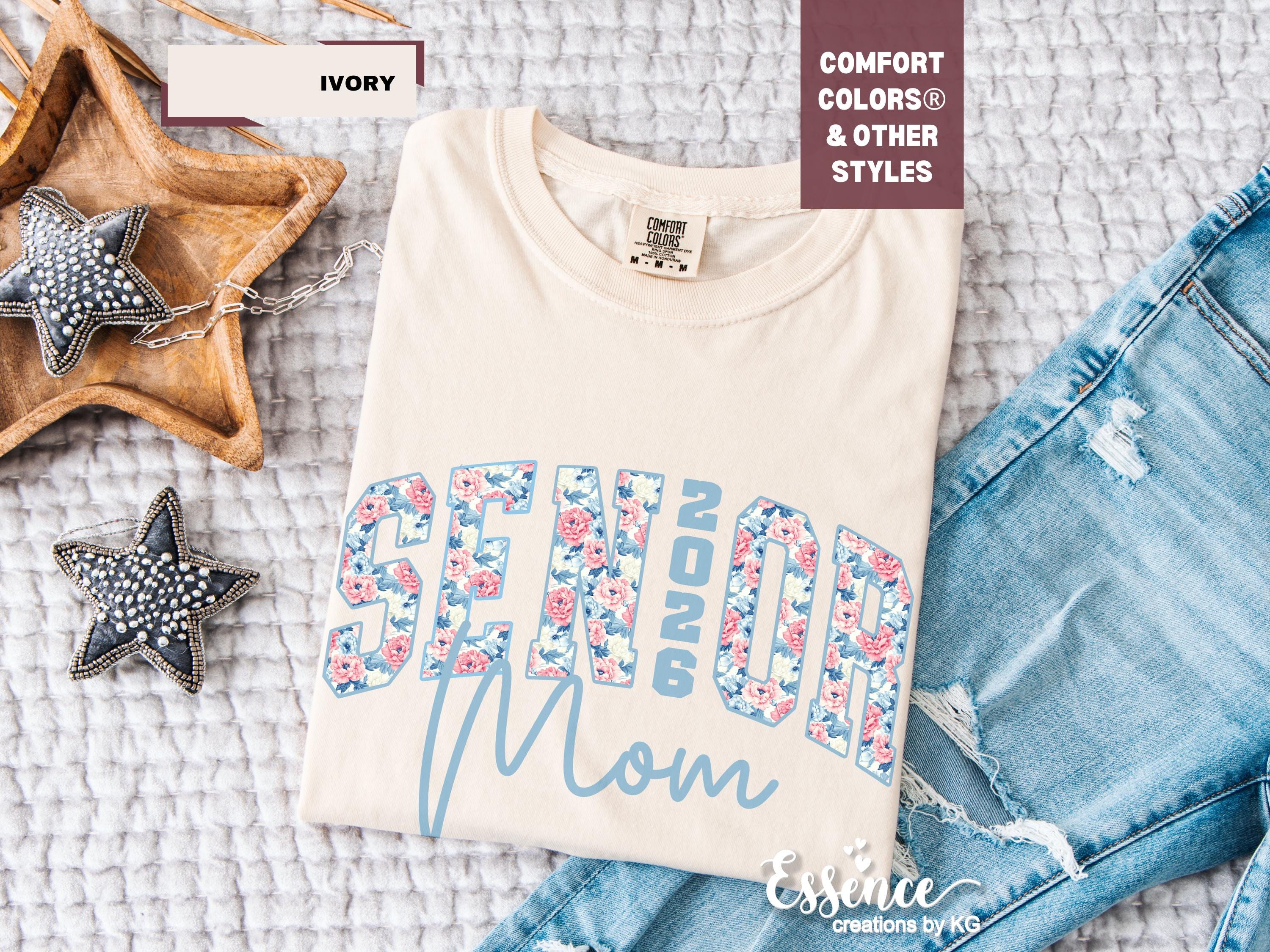 Floral Senior Mom 2026 Shirt – Comfort Colors 1717 Graduation Keepsake Tee