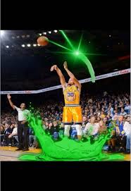 “Curry Green” Meme: Two Things People Mean