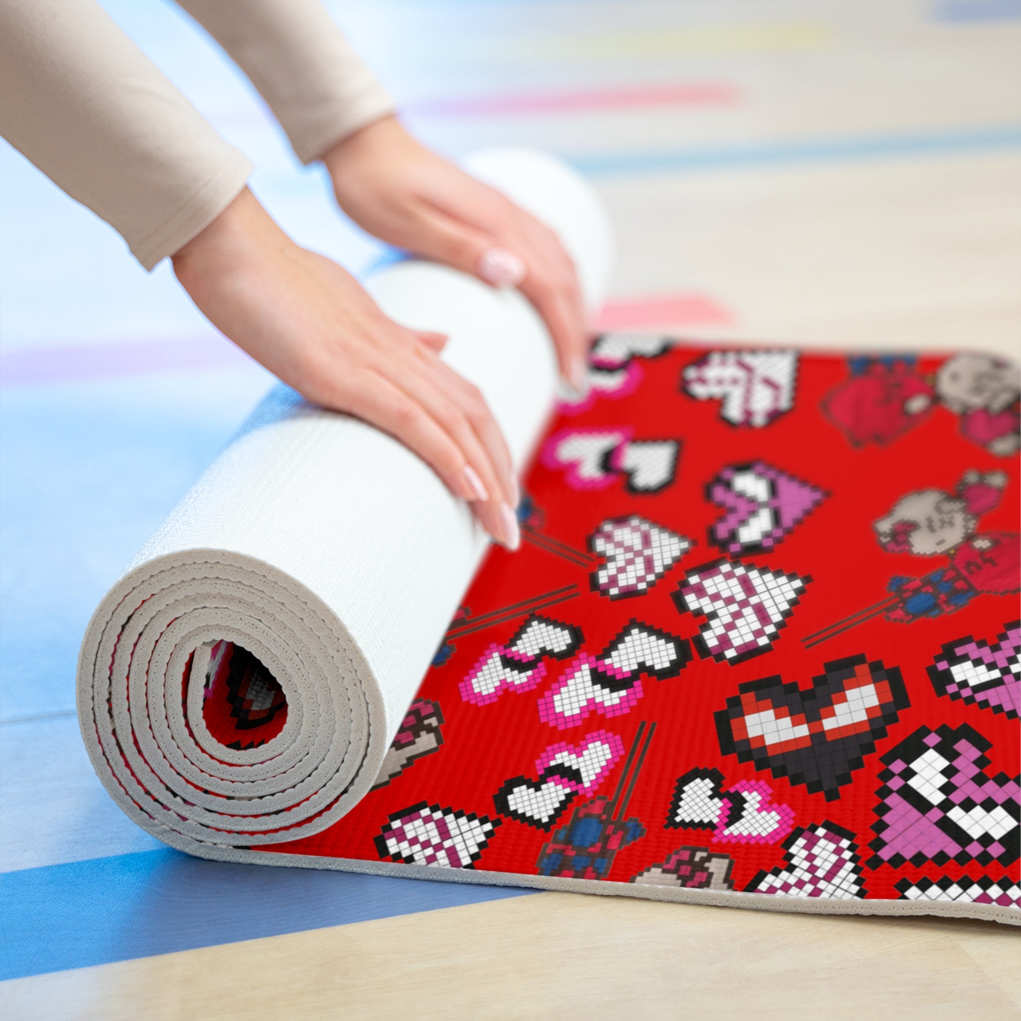 Foam yoga mat spider kitty pixel kiss hearts red