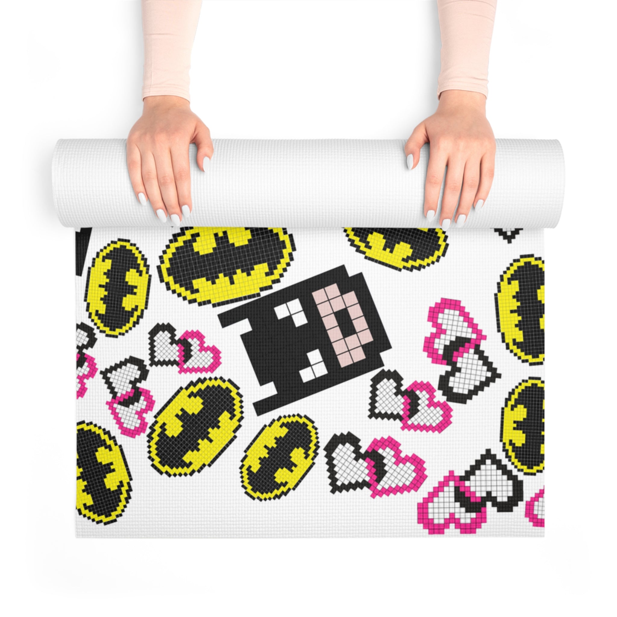 Foam yoga mat batman pixel white