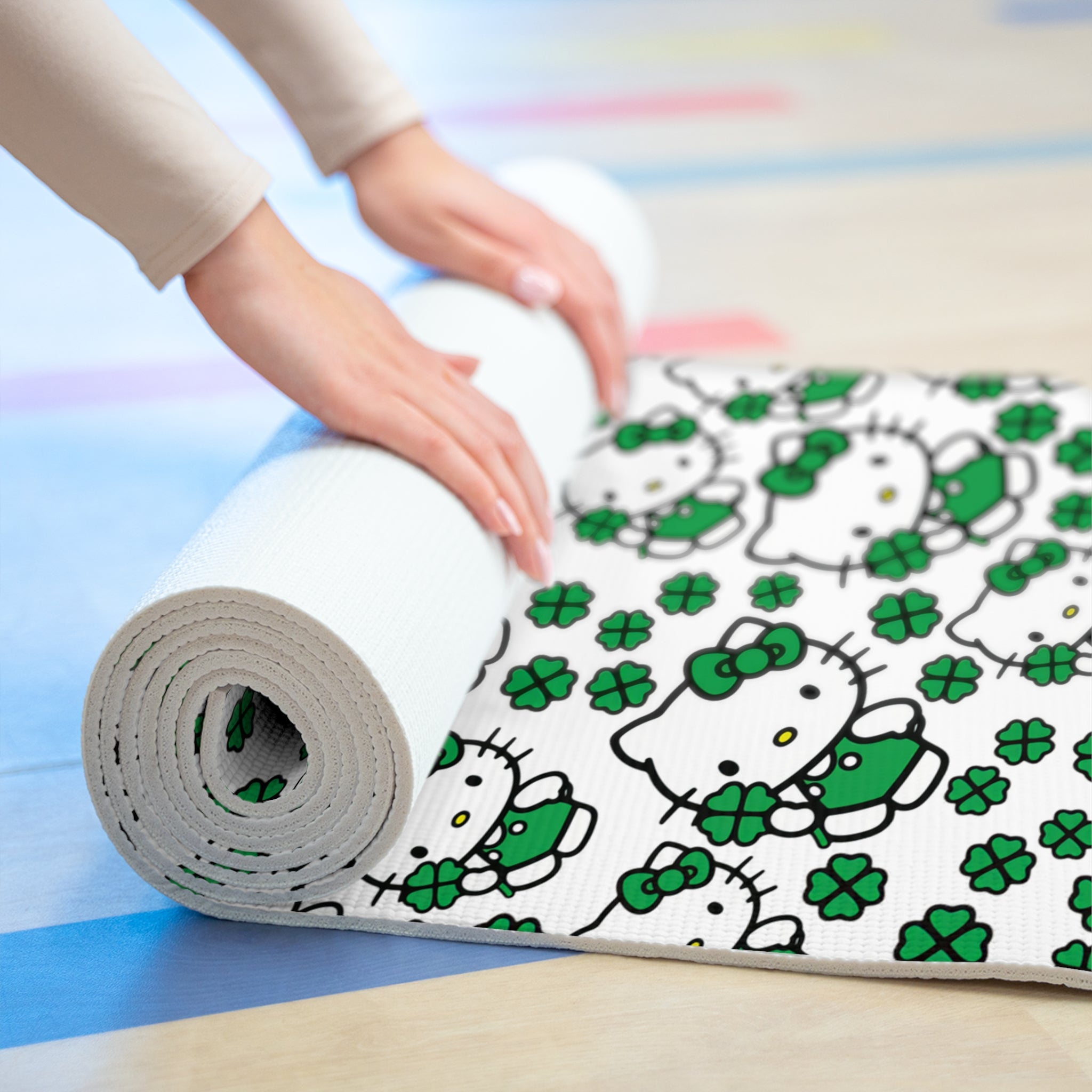 Foam yoga mat kitty saint patrick lucky white