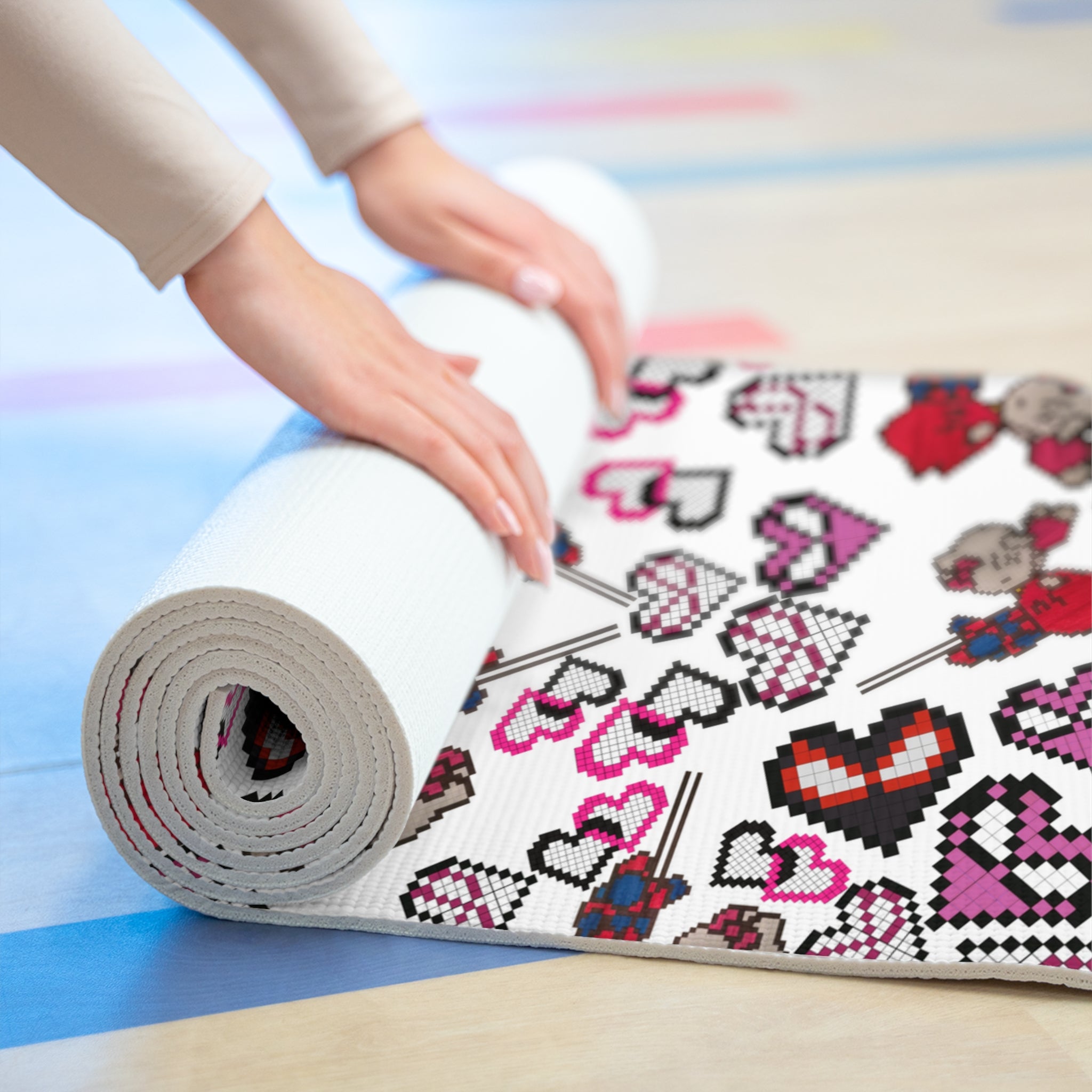 Foam yoga mat spider kitty pixel kiss hearts white