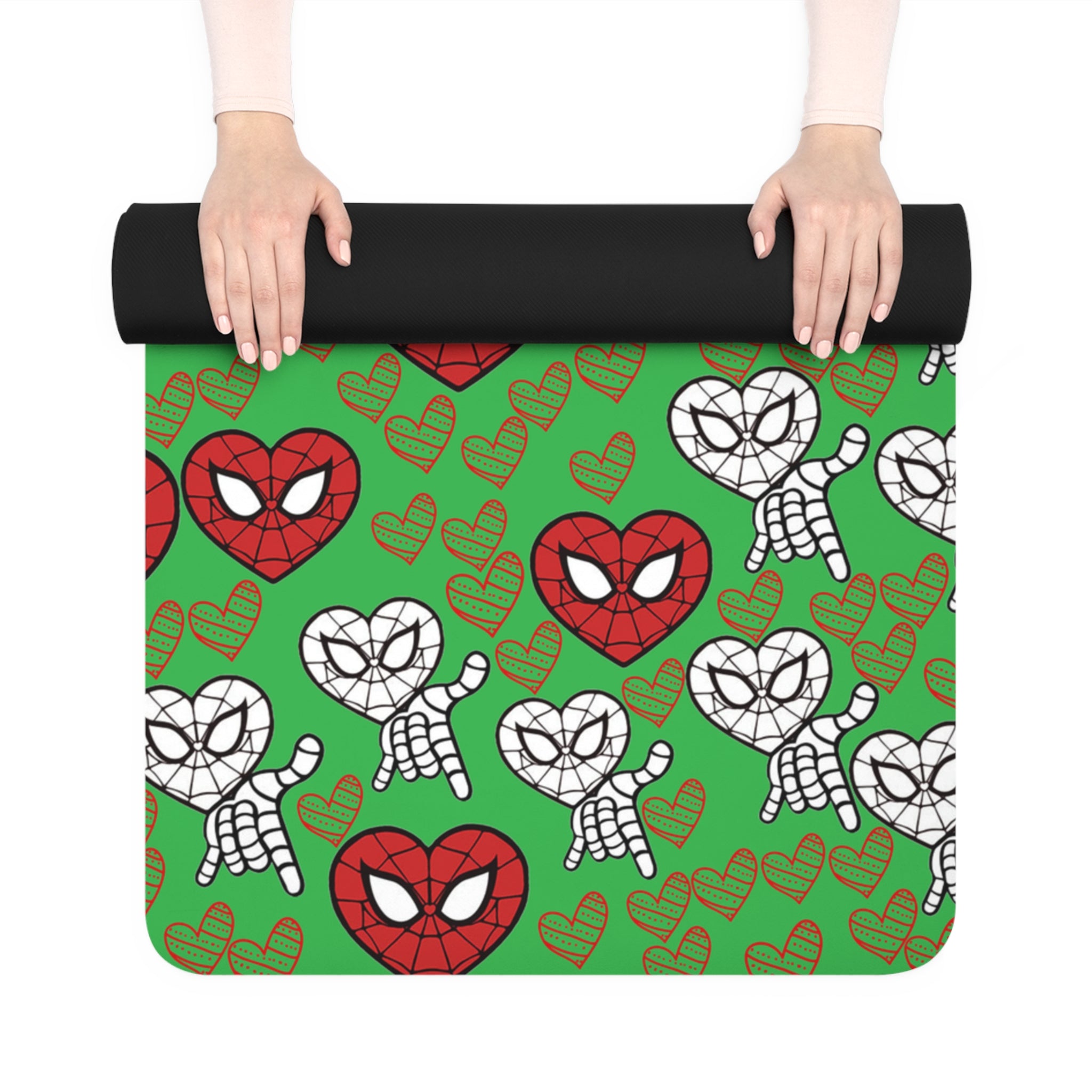 Rubber yoga mat spider heart kiss green