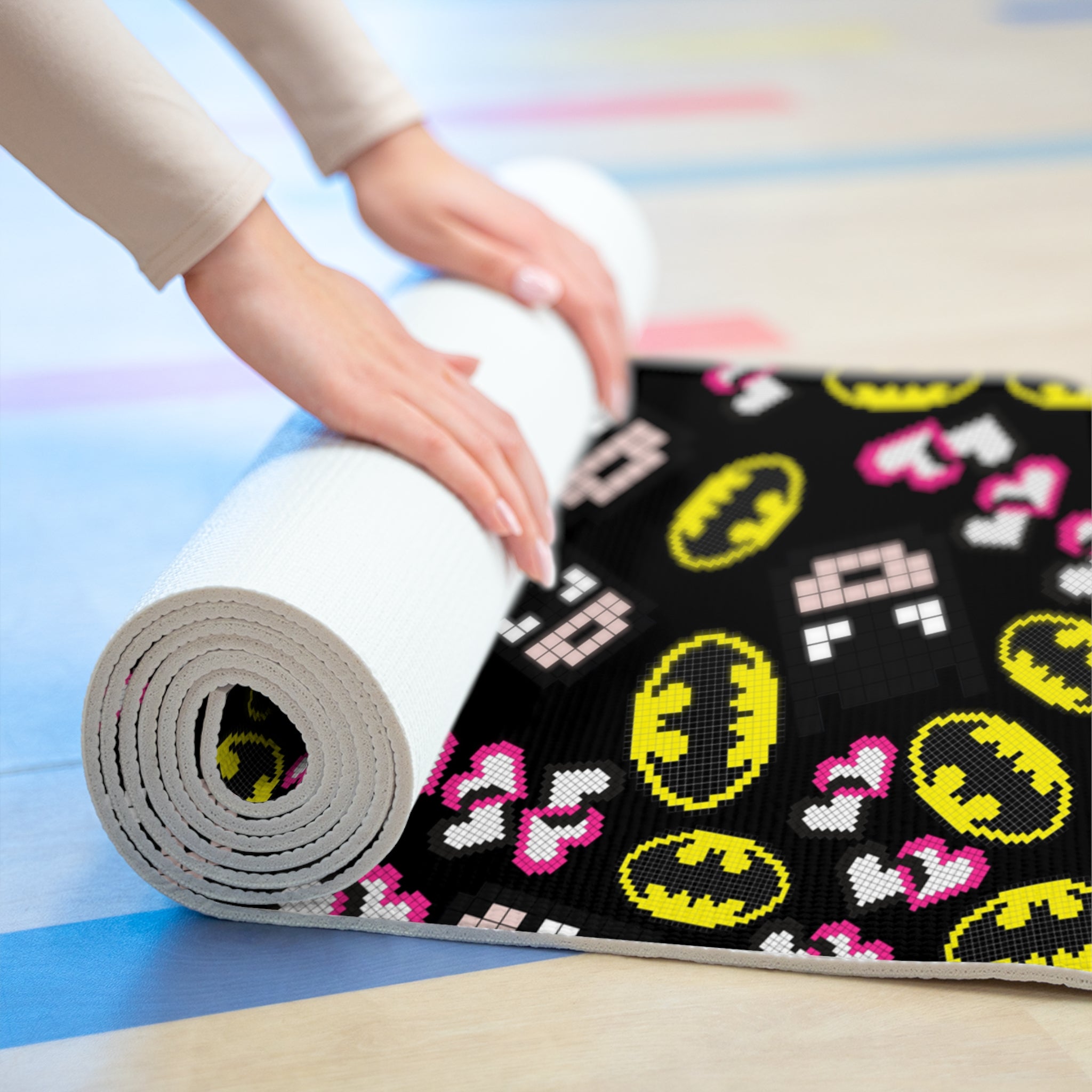 Foam yoga mat batman pixel black