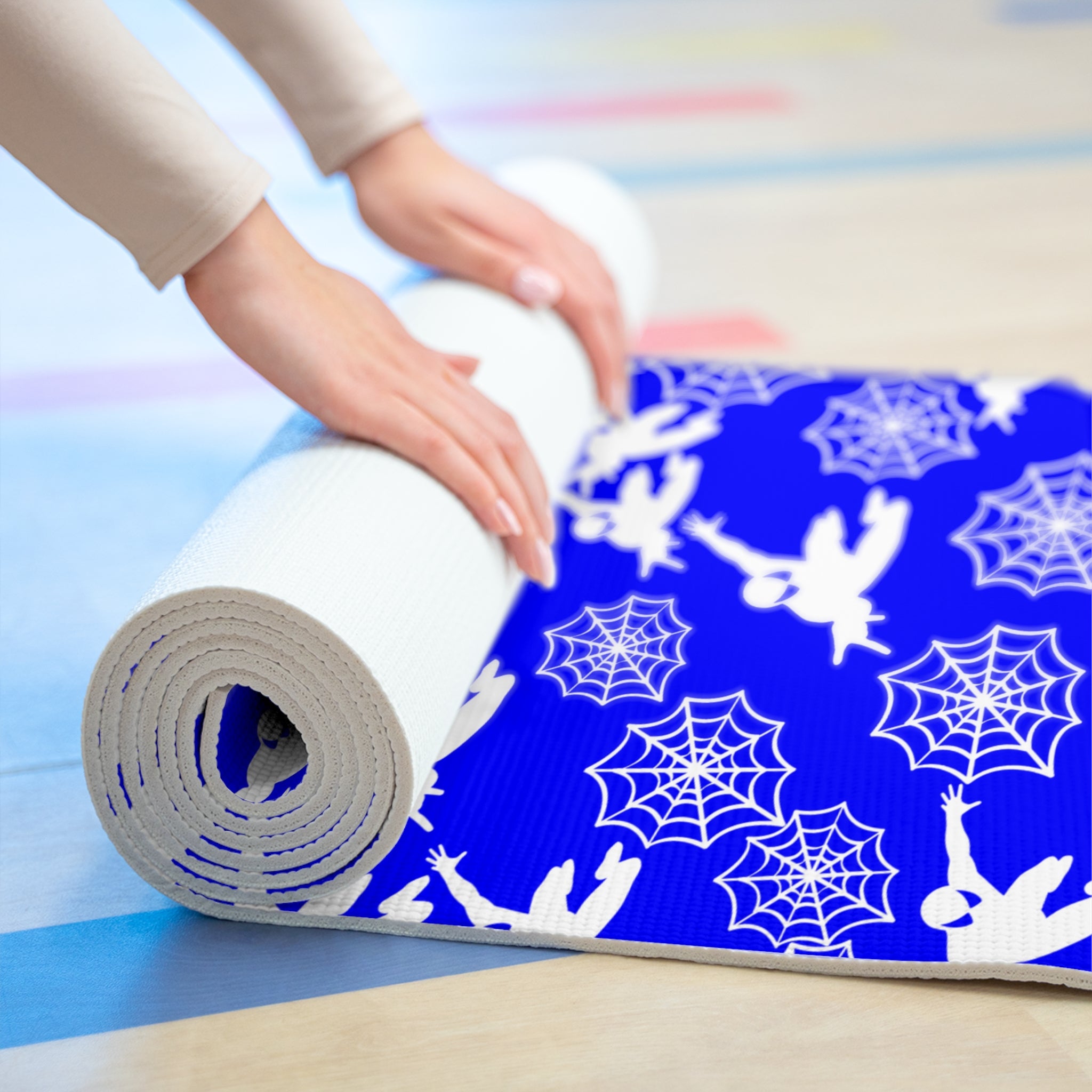 Foam yoga mat spiderman web plain blue