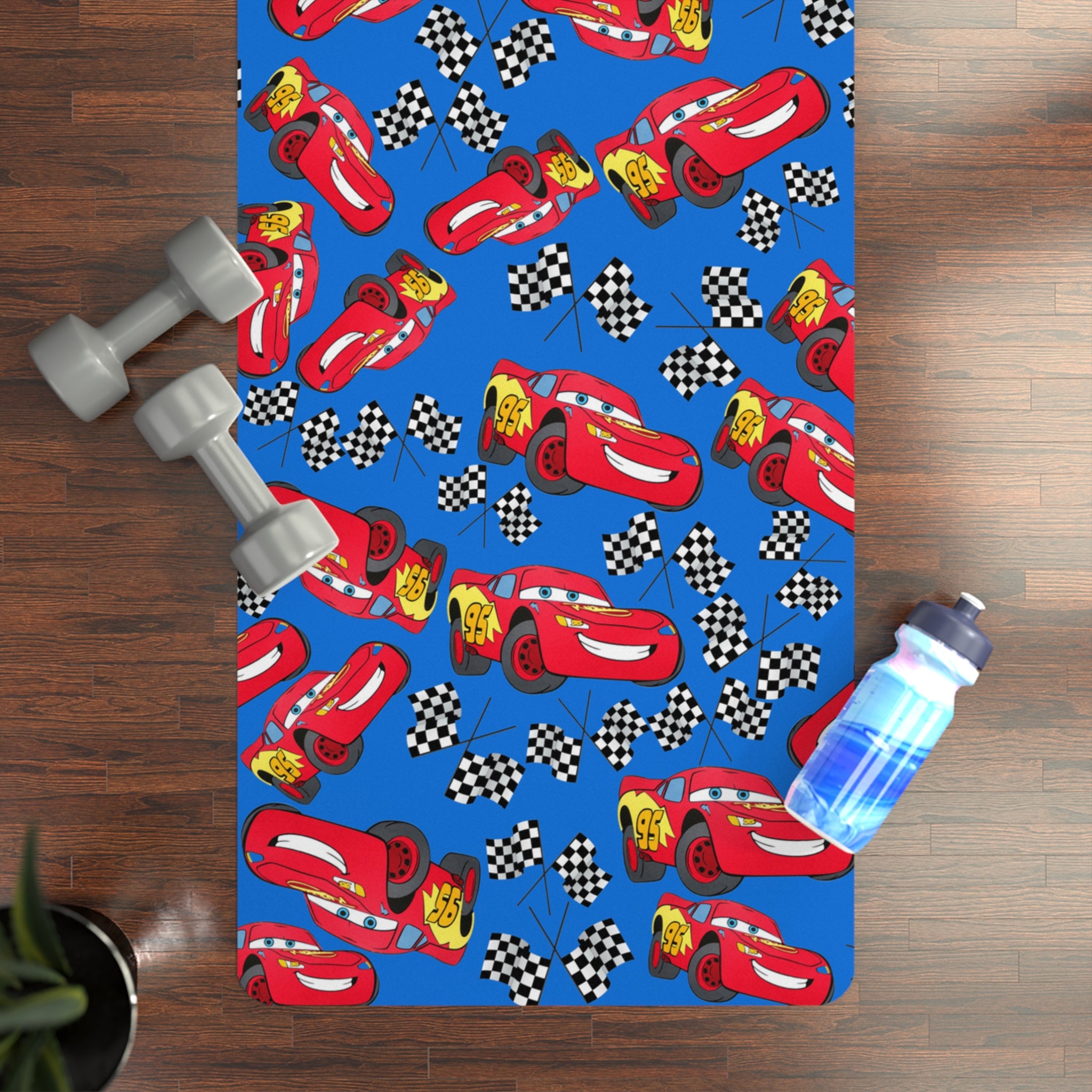 Rubber yoga mat mcqueen flag cyan