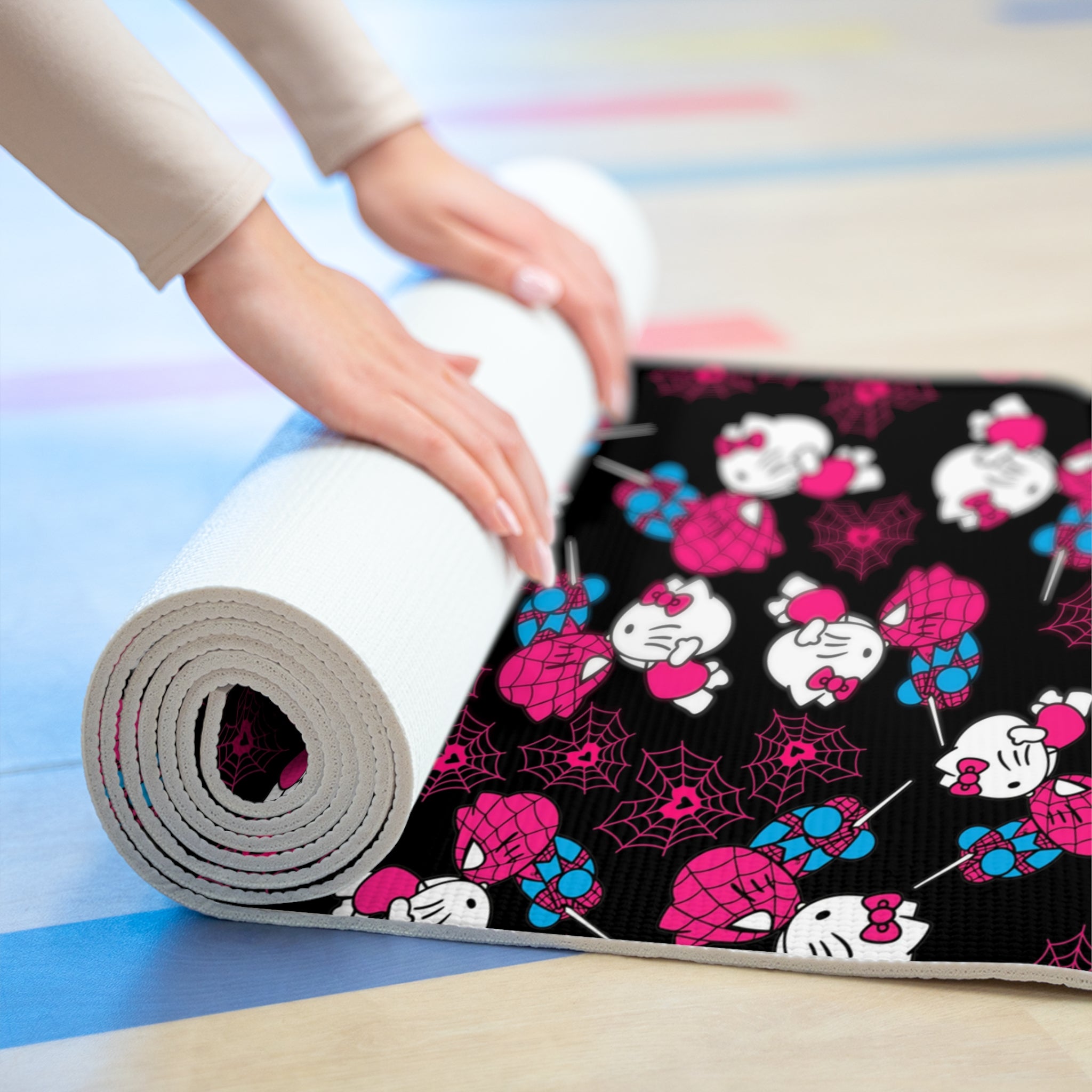 Foam yoga mat spider kitty black