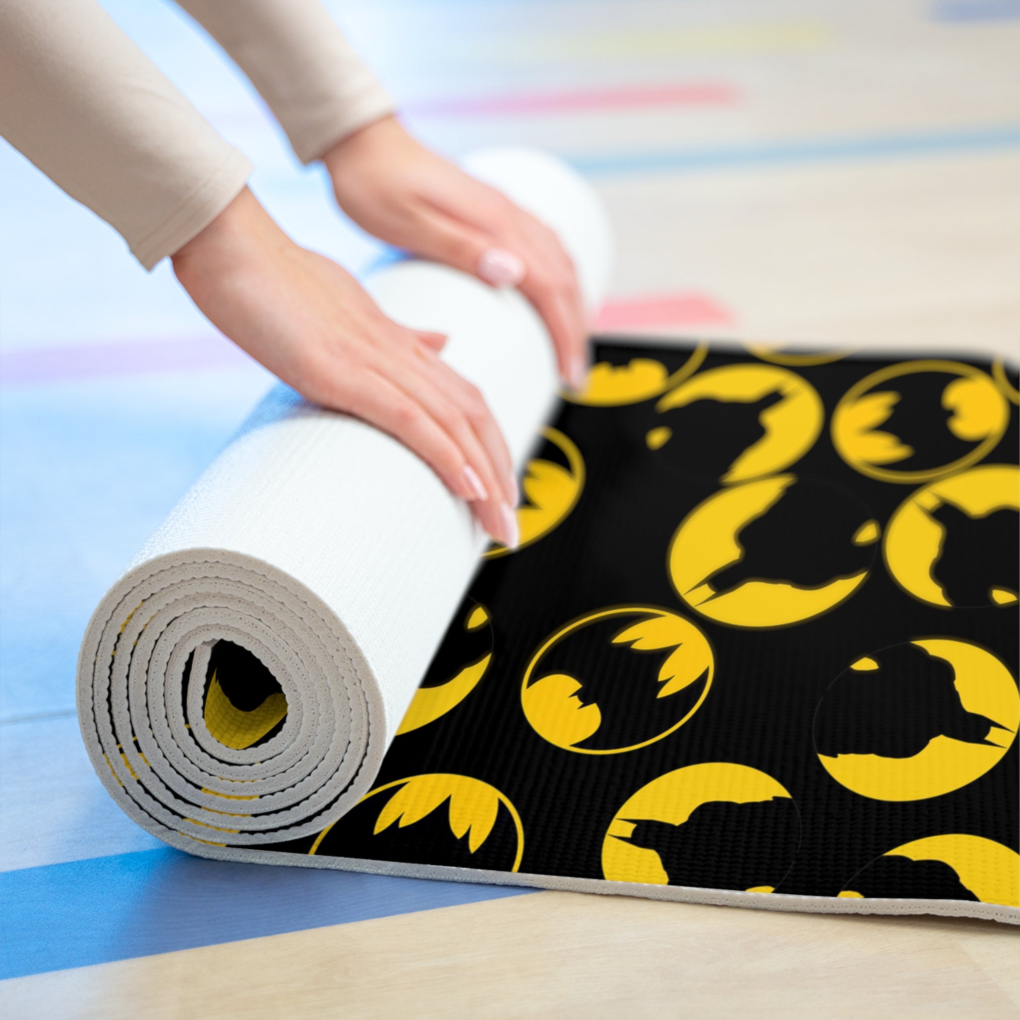 Foam yoga mat batman circle black