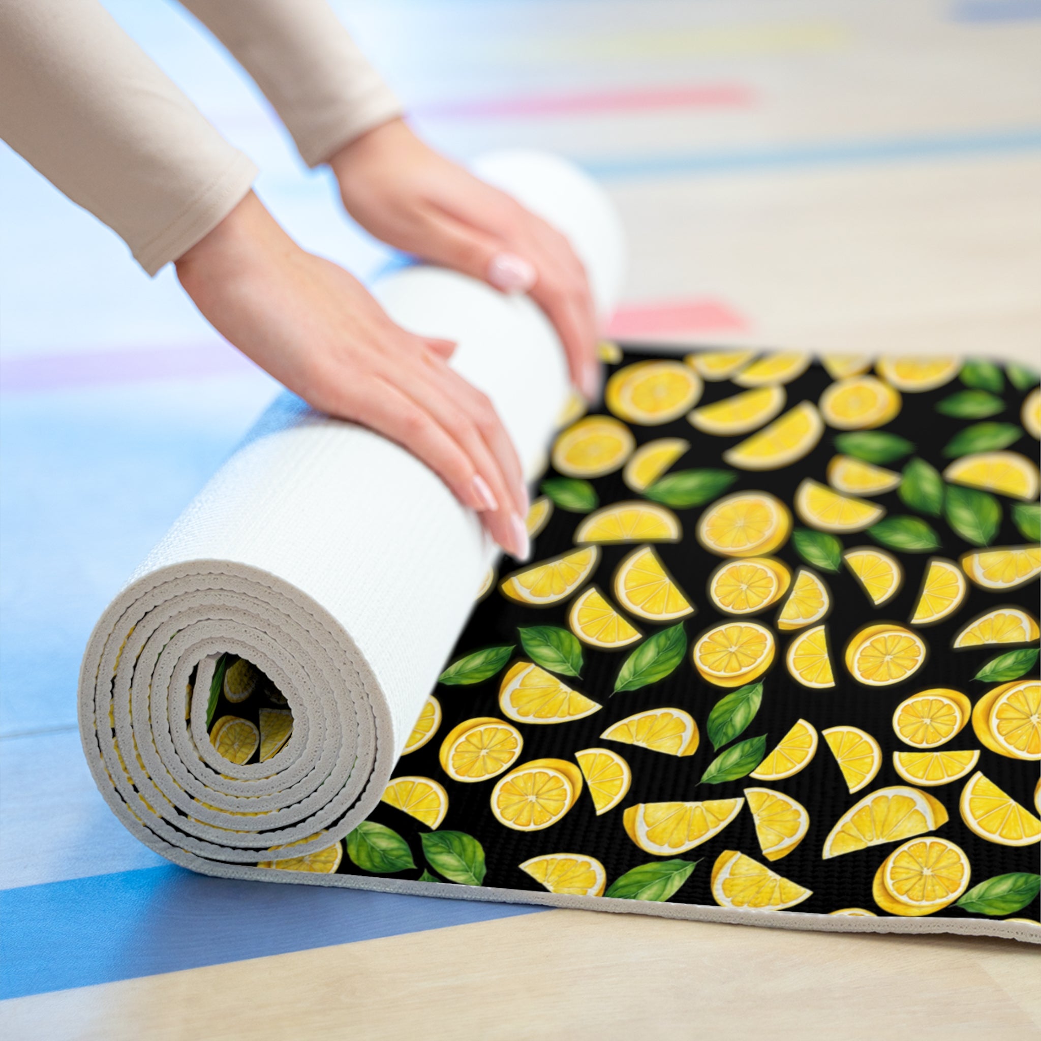 Foam yoga mat lemon and leaves black