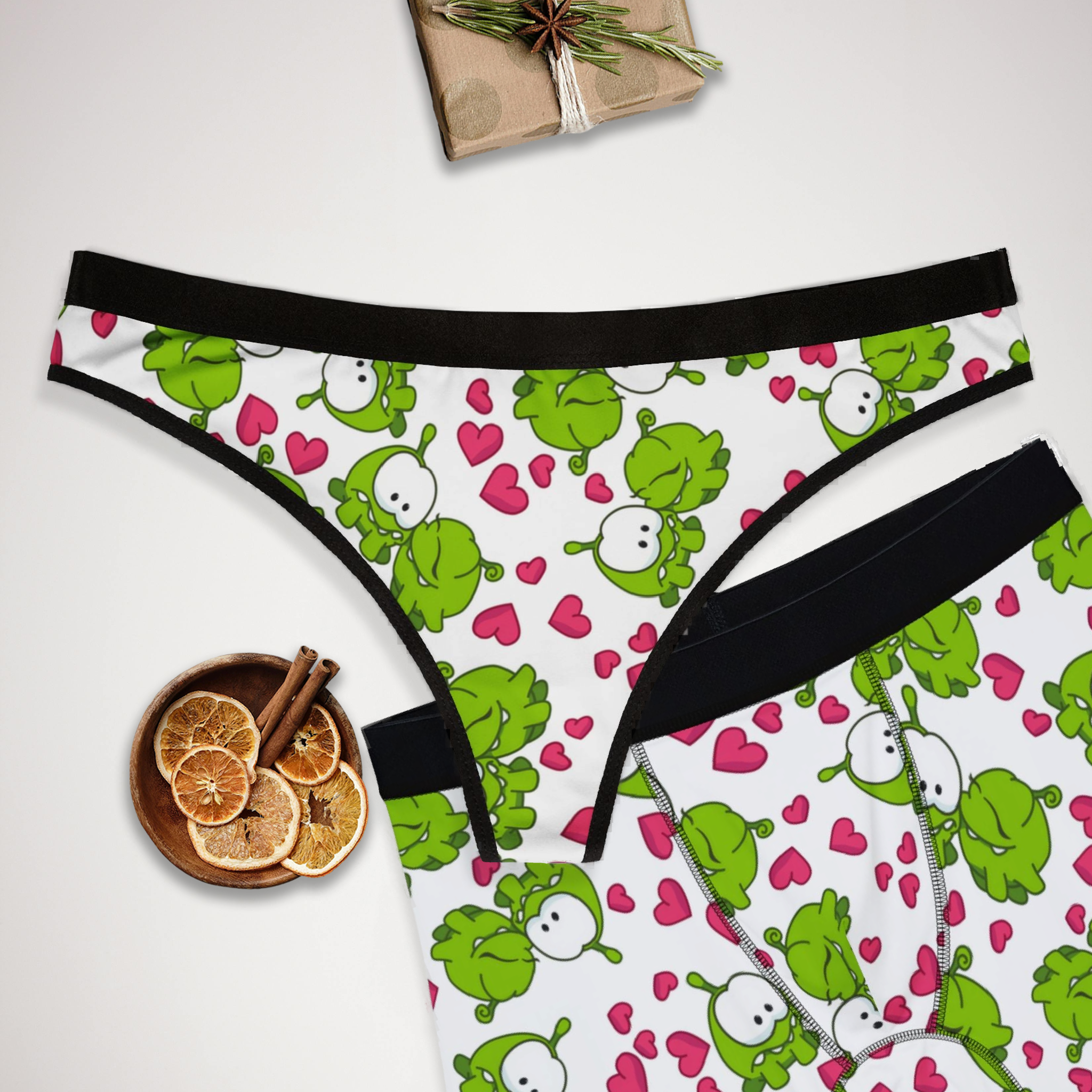 Couples matching  om nom kiss valentine underwear set boxer and thong