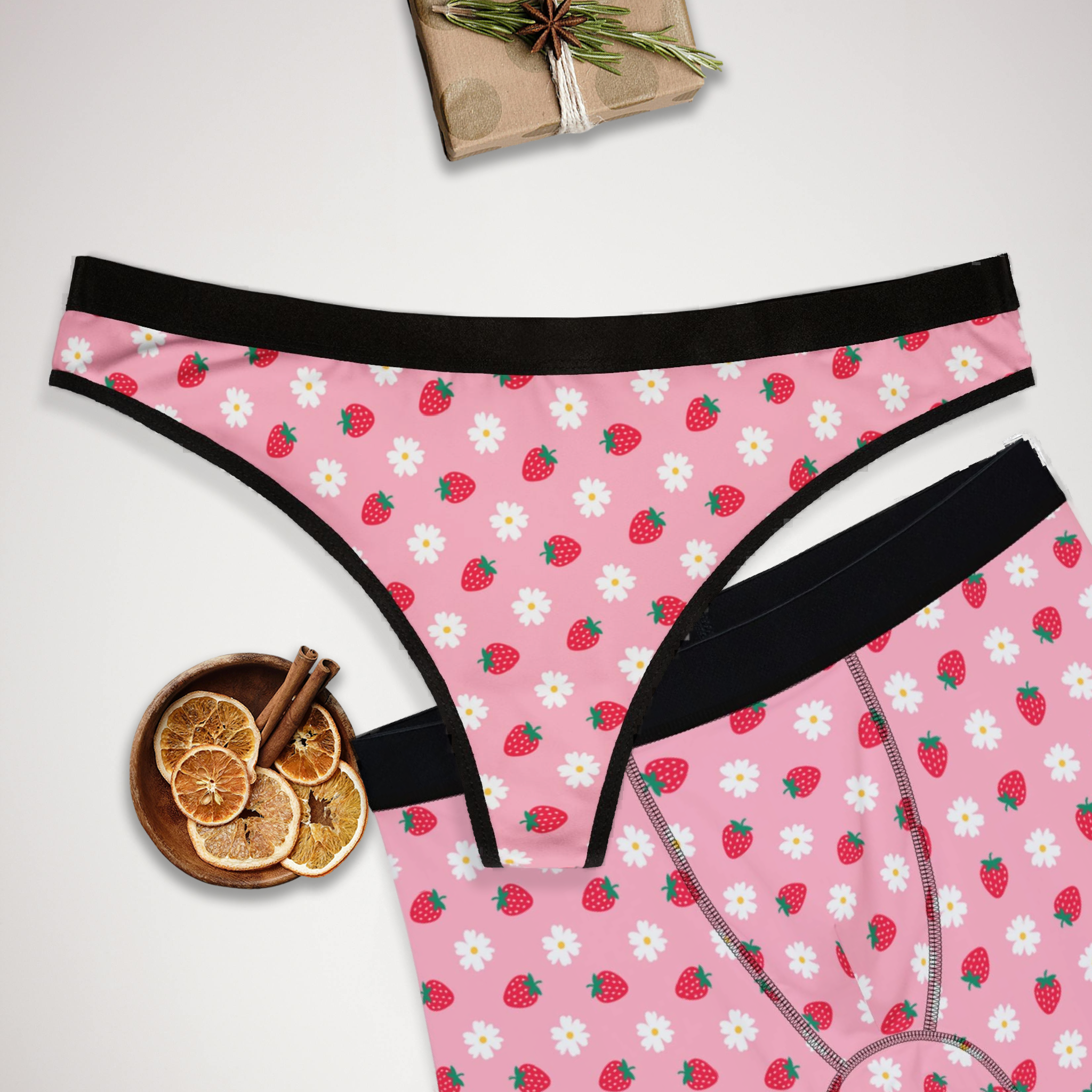 Matching underwear Strawberry hot Daisy for couples boxer & thong
