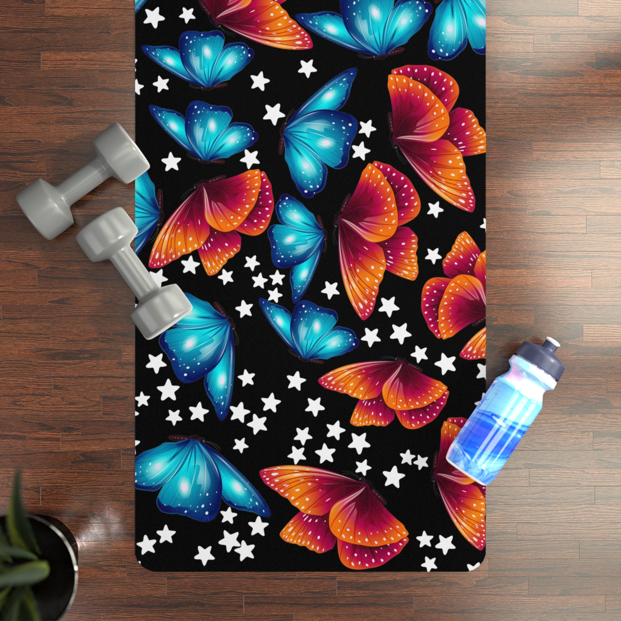 Rubber yoga mat butterflies stars black