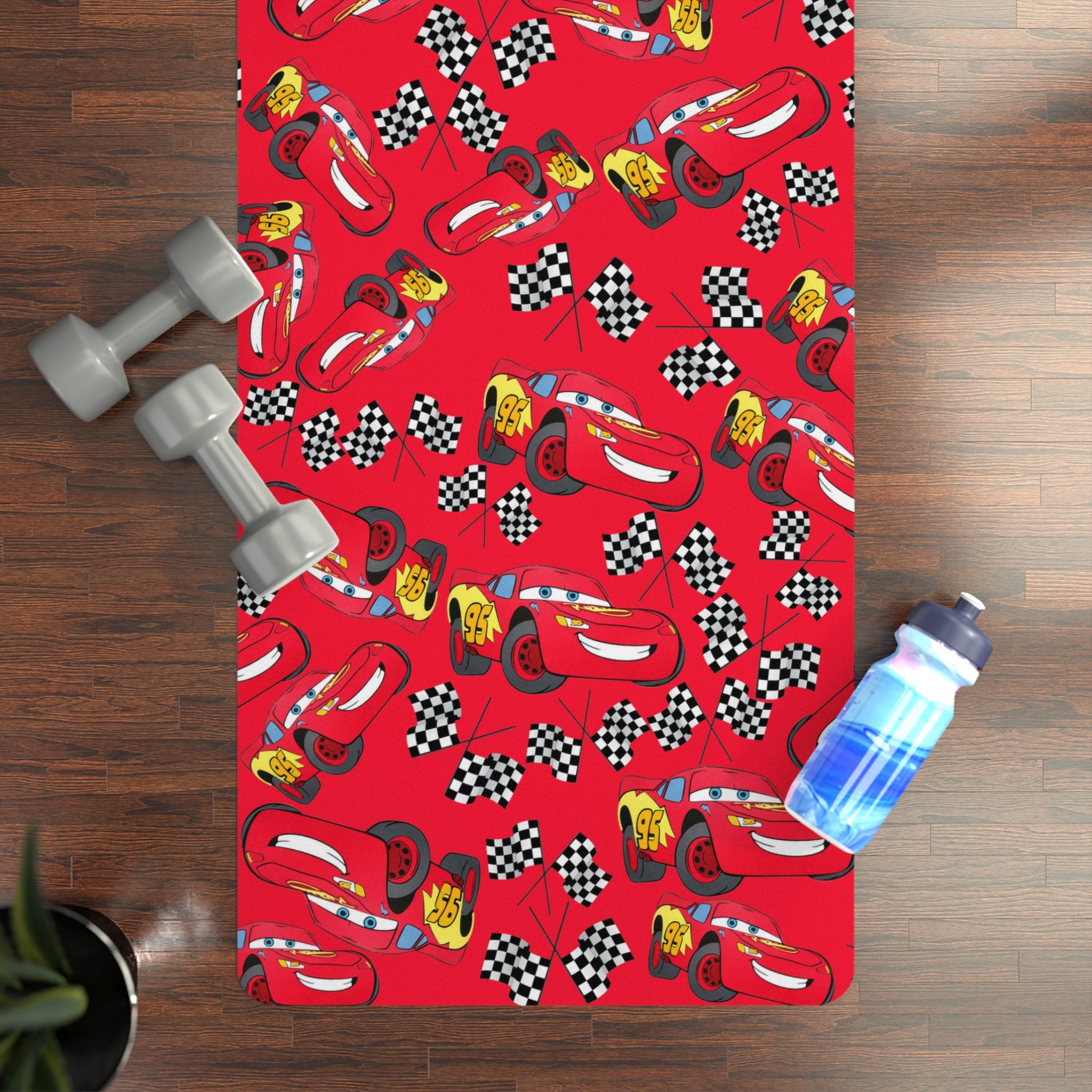 Rubber yoga mat mcqueen flag red