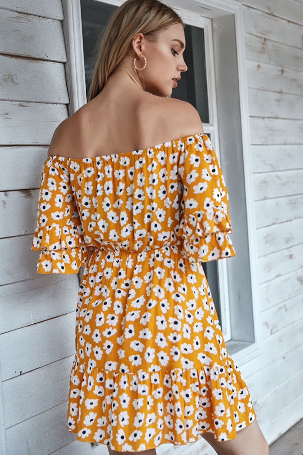 Chic Off The Shoulder Daisy Dress: Perfect for Summer Beach Weddings and Parties!