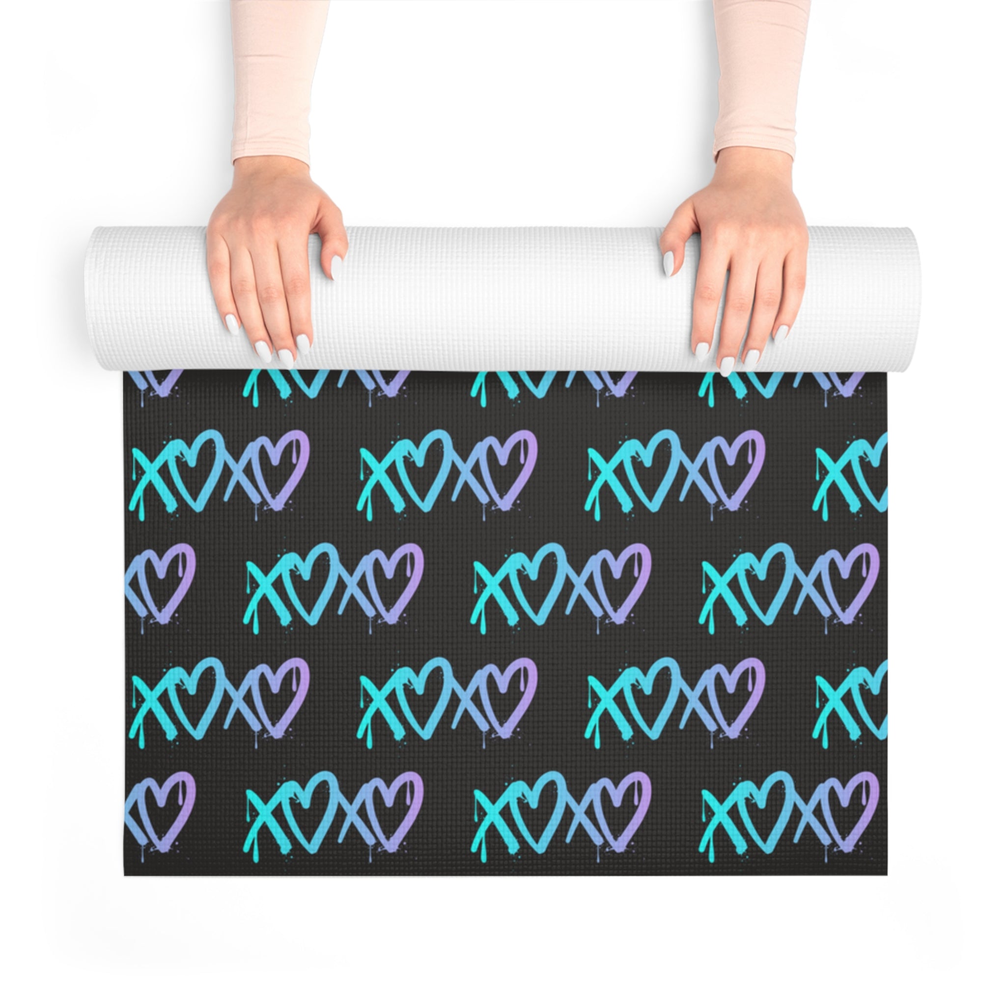 Foam yoga mat graffiti x o heart black