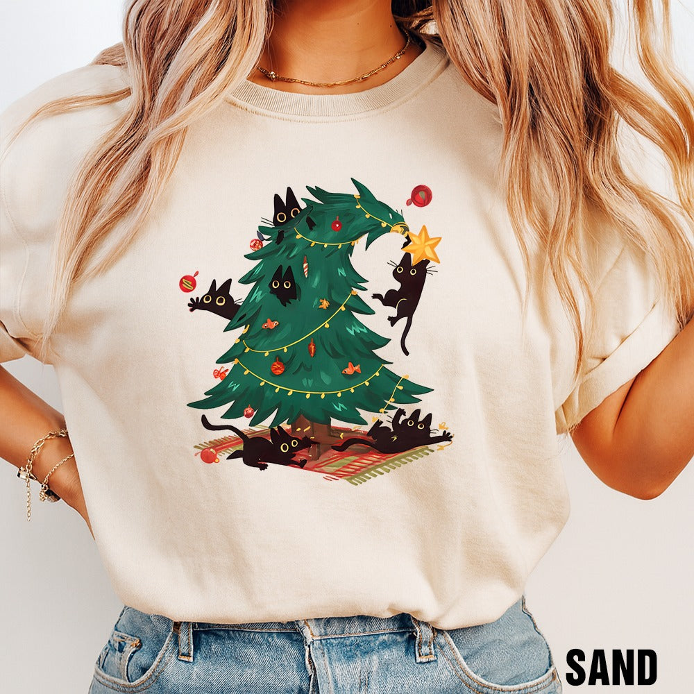 Christmas Cat Tee, Holiday T-Shirt, Festive Graphic Tee, Unisex Cotton Shirt, Cat Lovers Gift, Cute Christmas Apparel