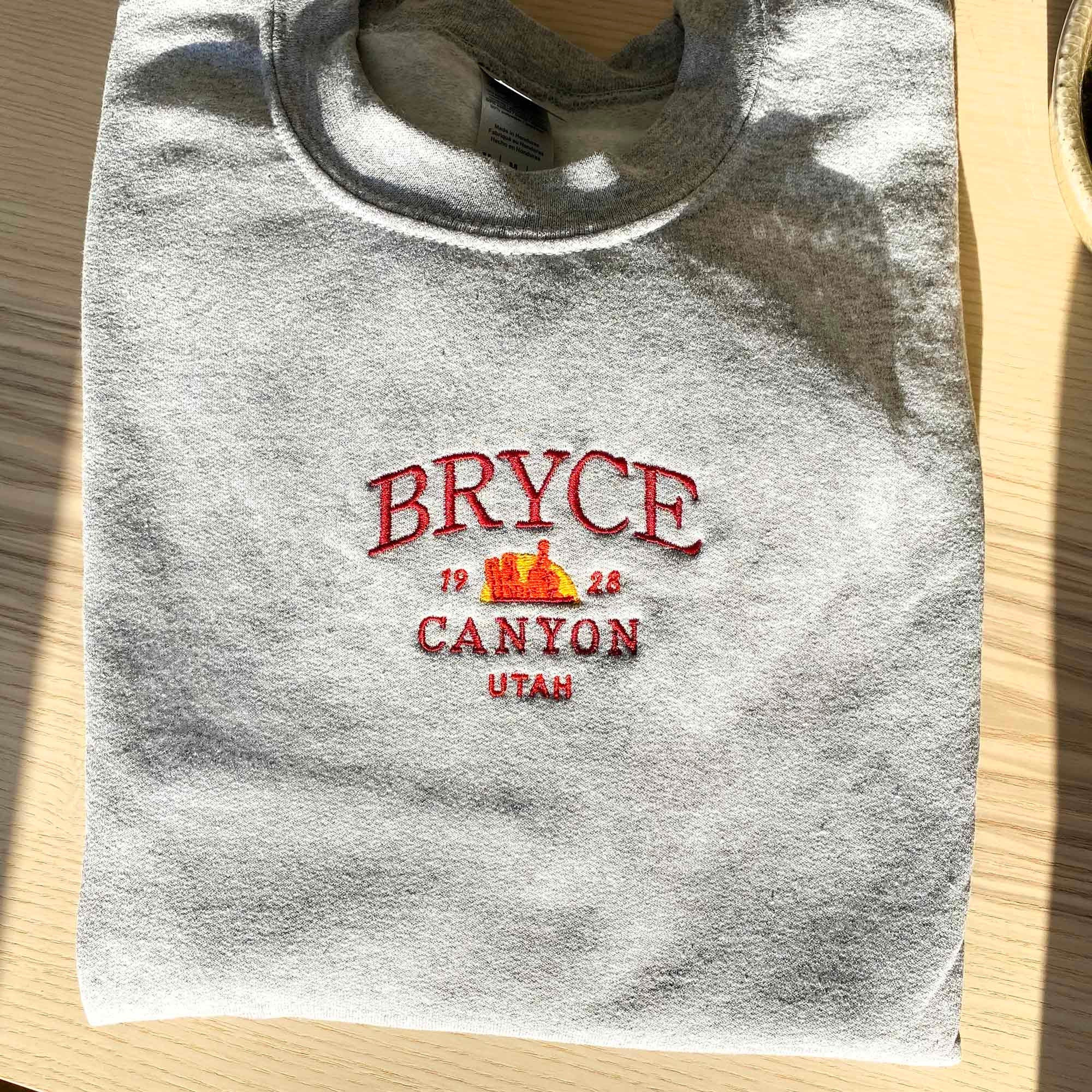 Bryce Canyon Utah Sweatshirt, US national parks crewneck retro embroidered