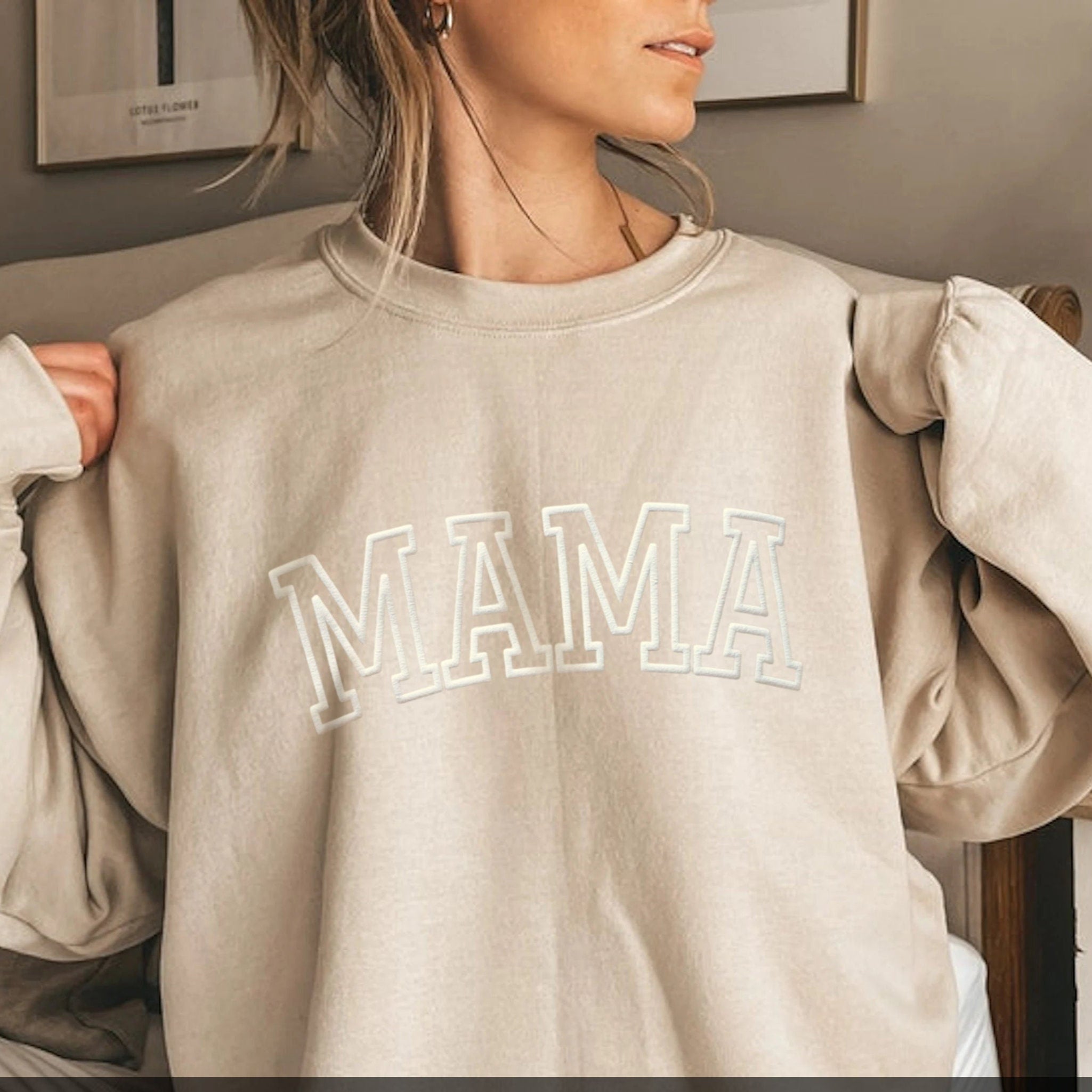 Personalized Mama Sweatshirt with Kid Names on Sleeve, Mothers Day Gift, Birthday Gift for Mom, New Mom Gift, Minimalist Cool Mom Sweater