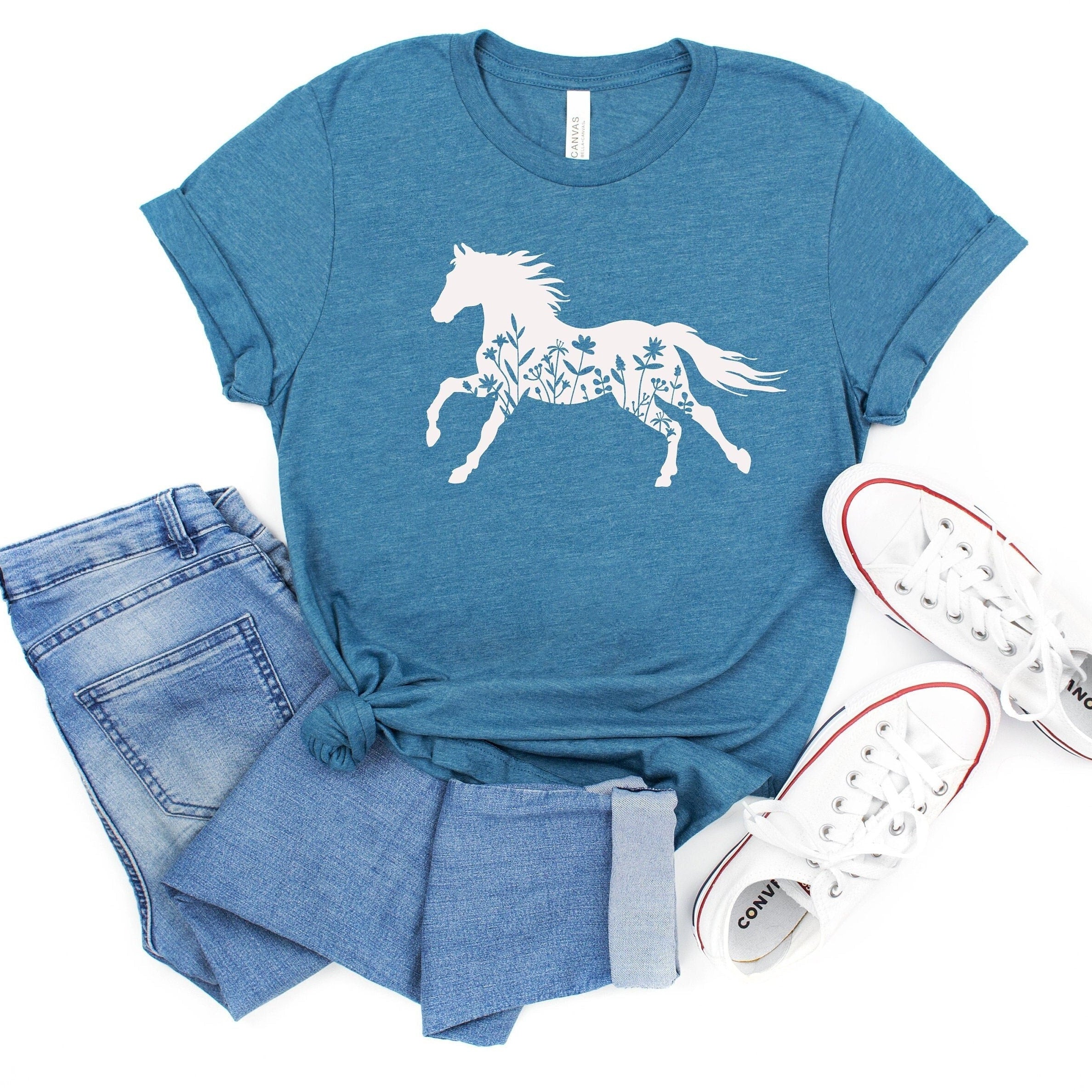 Floral Horse Shirt, Horse Lover Tee, Floral T-shirt, Gift For Her, Women Country Shirts, Tshirt Gift For Horse Lower, Animal Lover Present
