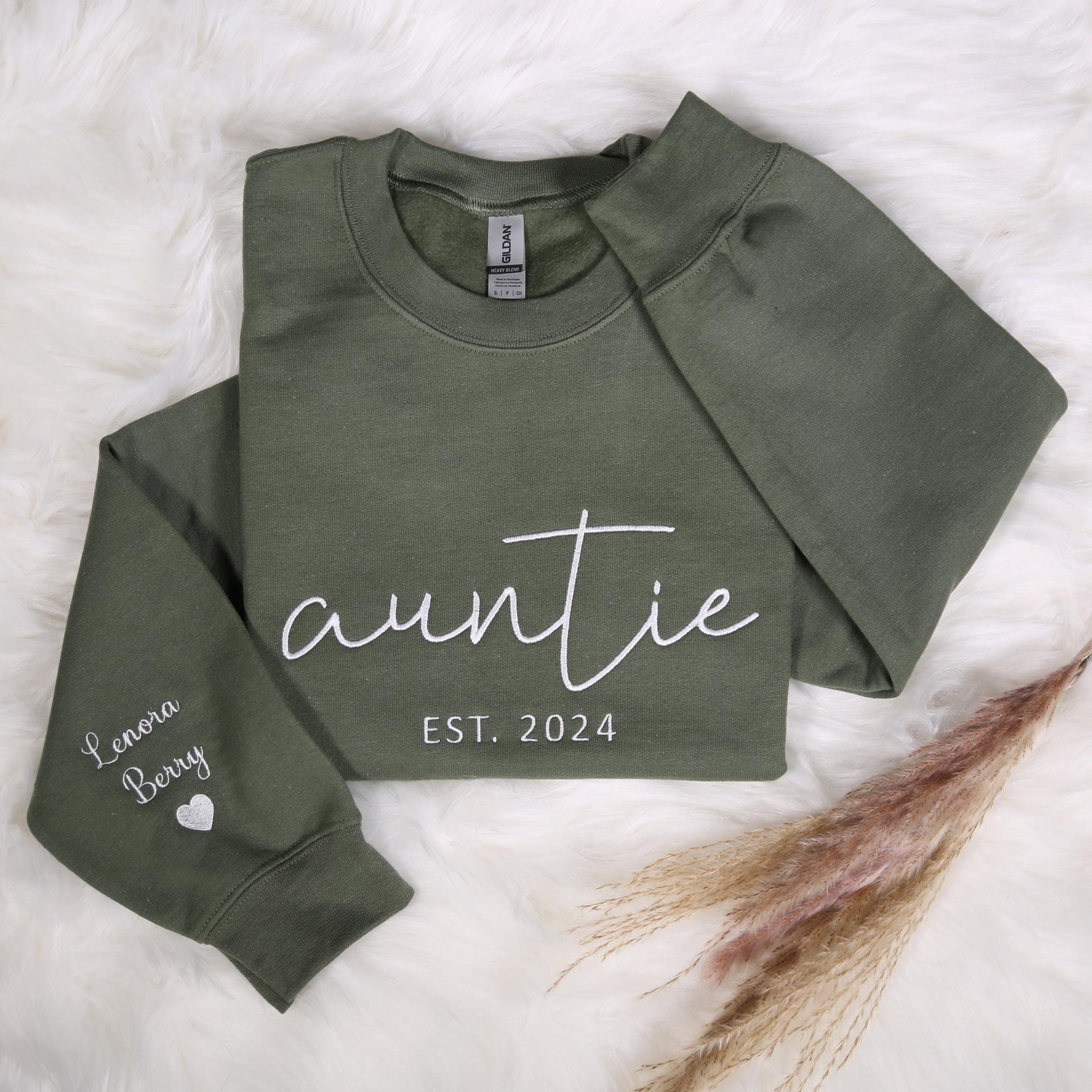 Custom Auntie Embroidered Sweatshirt With Nieces Nephews Names On Sleeve, Personalized Aunt Hoodie, Funny Aunt Outfit, Cool Aunt Club Gifts