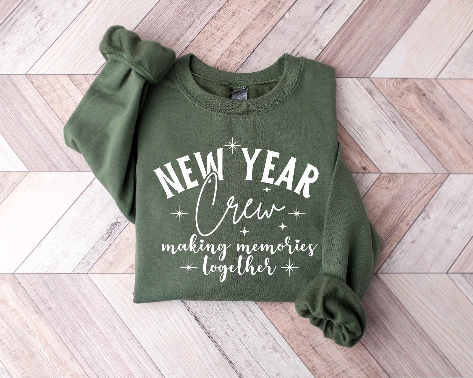 ✨Gildan 18000 New Year Crew Sweatshirt✨ Cozy Unisex Printify Choice for Women, Men, Christmas Family, Hello 2024 Outfit
