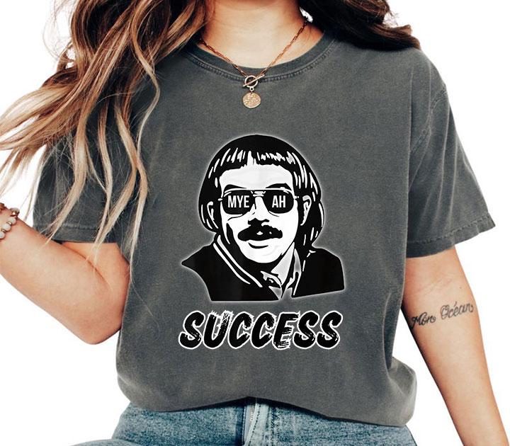 Myeah Success Chit Do It Lady Chit T-Shirt: Gildan 5000 Unisex Heavy Cotton Tee, Perfect for Women, Aesthetic Printify Choice, Ideal Gift, Year-Round Comfort, Casual Outfit Essential