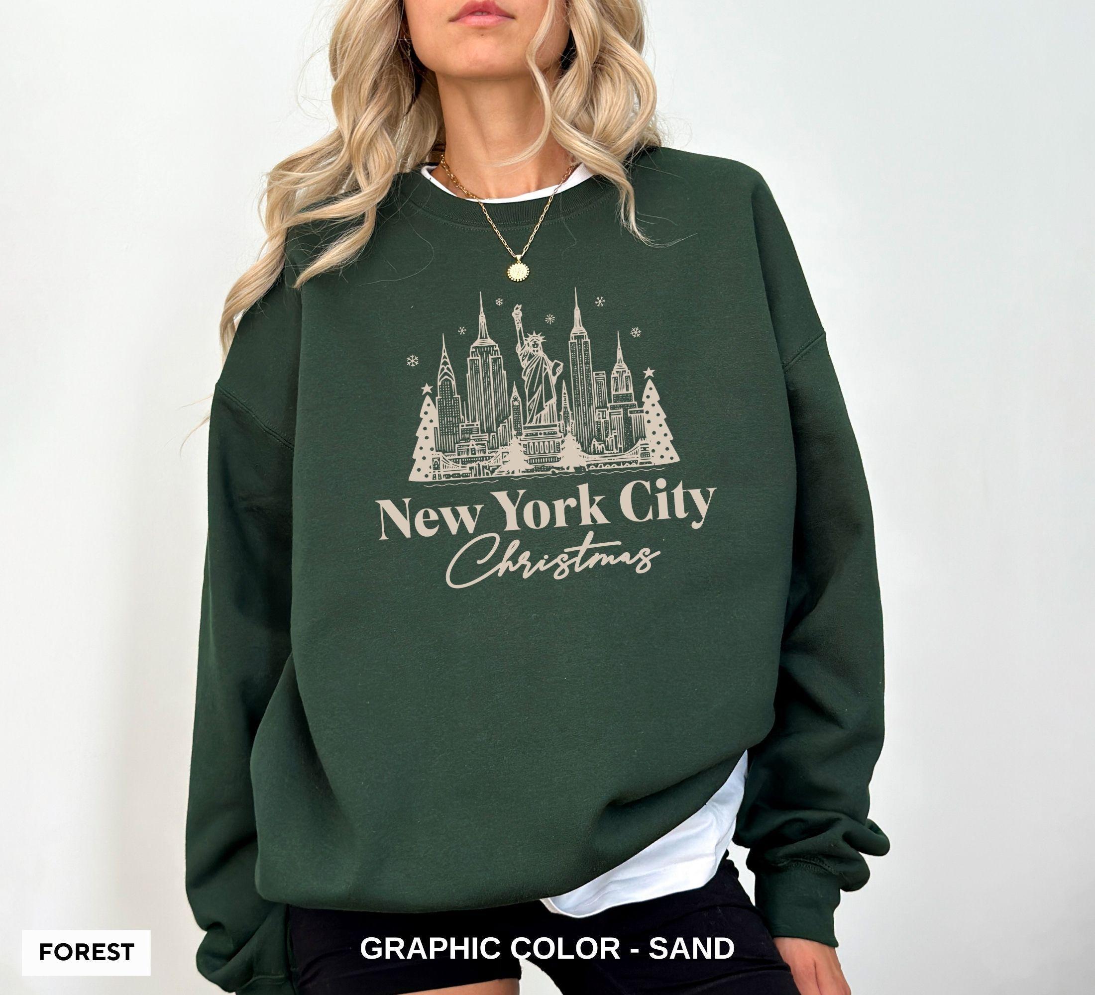 Gildan 18000 Christmas in NYC Sweatshirt - New York City Skyline Crewneck for Women, Men & Couples Printify Choice Holiday Gift Pullover Perfect New York Vacation Outfit Xmas in the City Aesthetic