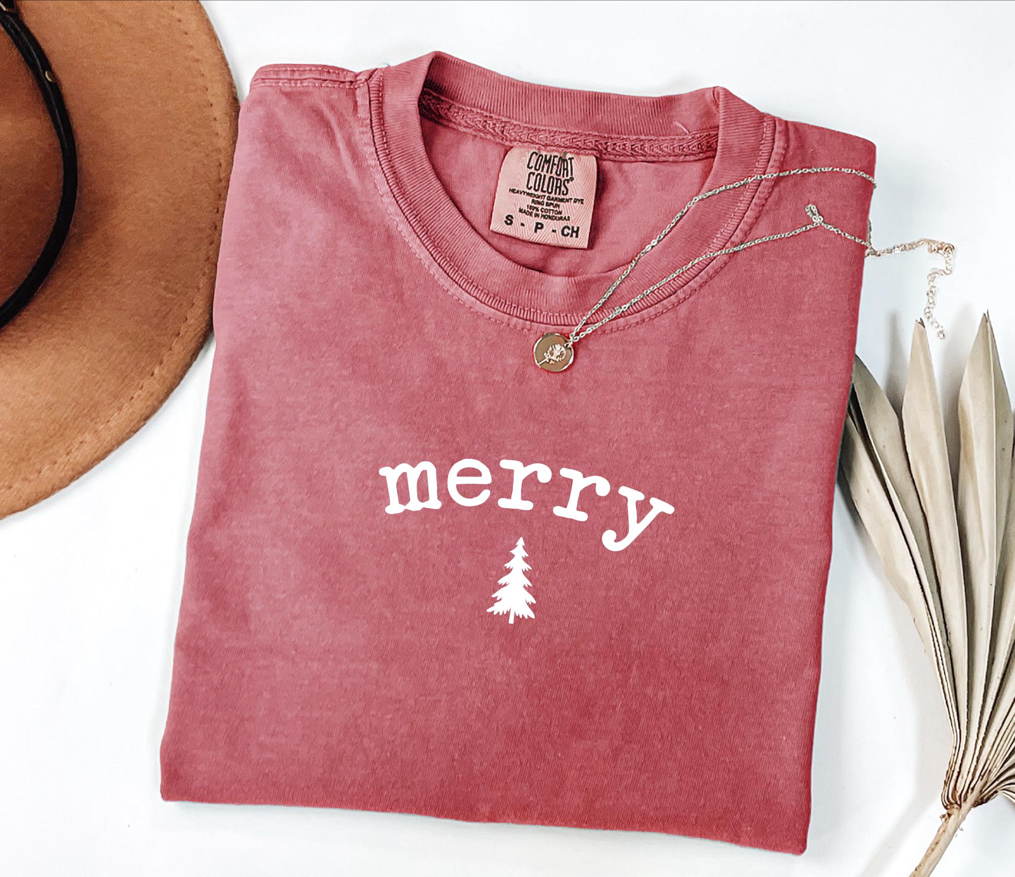 Minimal Merry Christmas Tree Shirt: Comfort Colors® 1717 Unisex Garment-Dyed T-shirt, Perfect Holiday Gift for Women, Aesthetic Winter Outfit, Cozy Xmas Graphic Tee