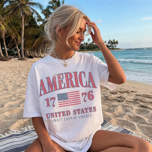 Retro America 4th of July Shirt, Preppy Oversized USA Tee for Women, Aesthetic Patriotic Vintage, Soft Cotton Summer Outfit Gift