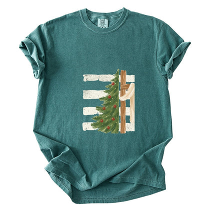 Christmas Tree Cross Design Comfort Colors T-Shirt & Gildan Sweatshirt