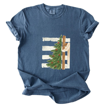 Christmas Tree Cross Design Comfort Colors T-Shirt & Gildan Sweatshirt