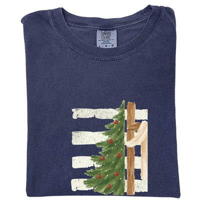 Christmas Tree Cross Design Comfort Colors T-Shirt & Gildan Sweatshirt